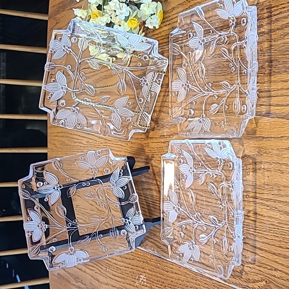 Viscount By Fifth Avenue Dessert / Salad Plates - Set of 4